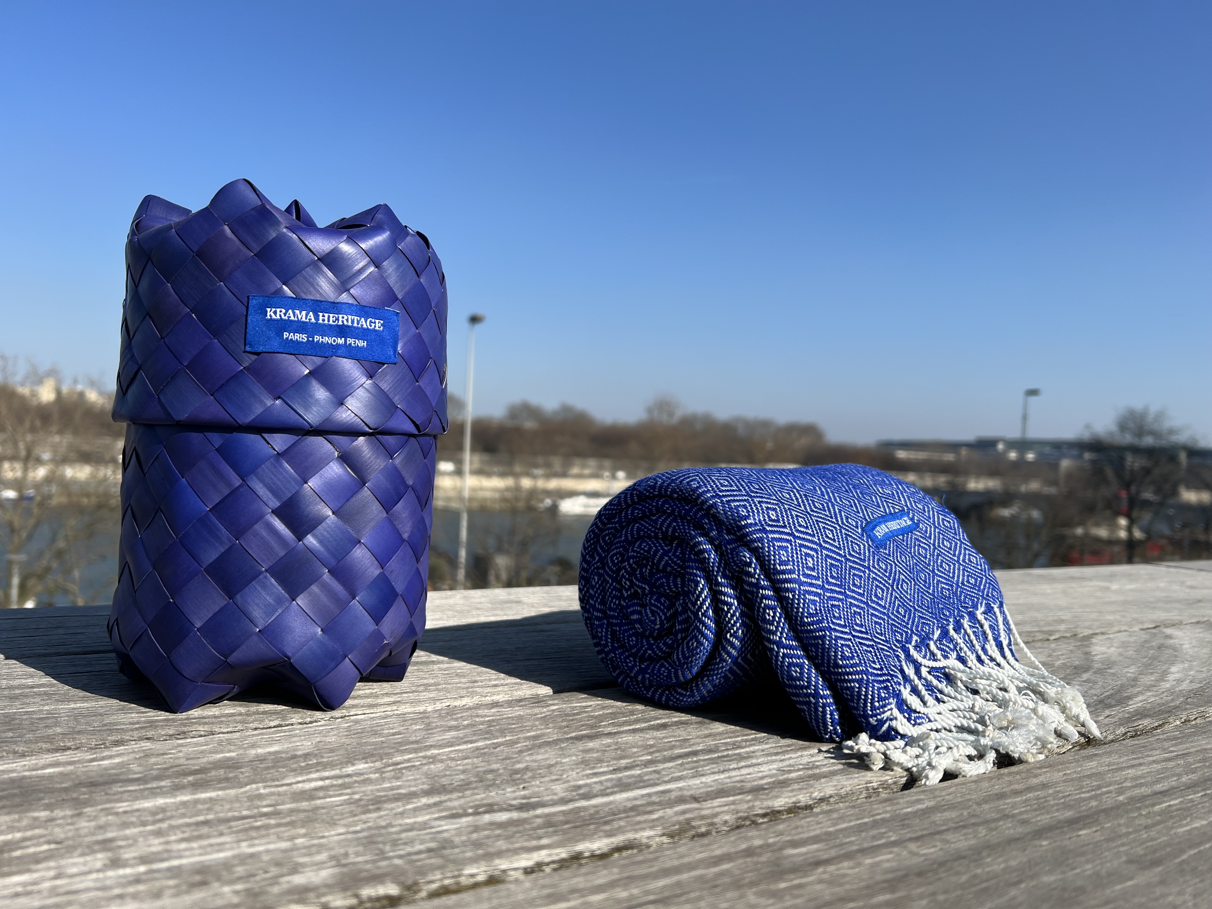 Le Grand Krama Chaud Epais Bleu Roi 9