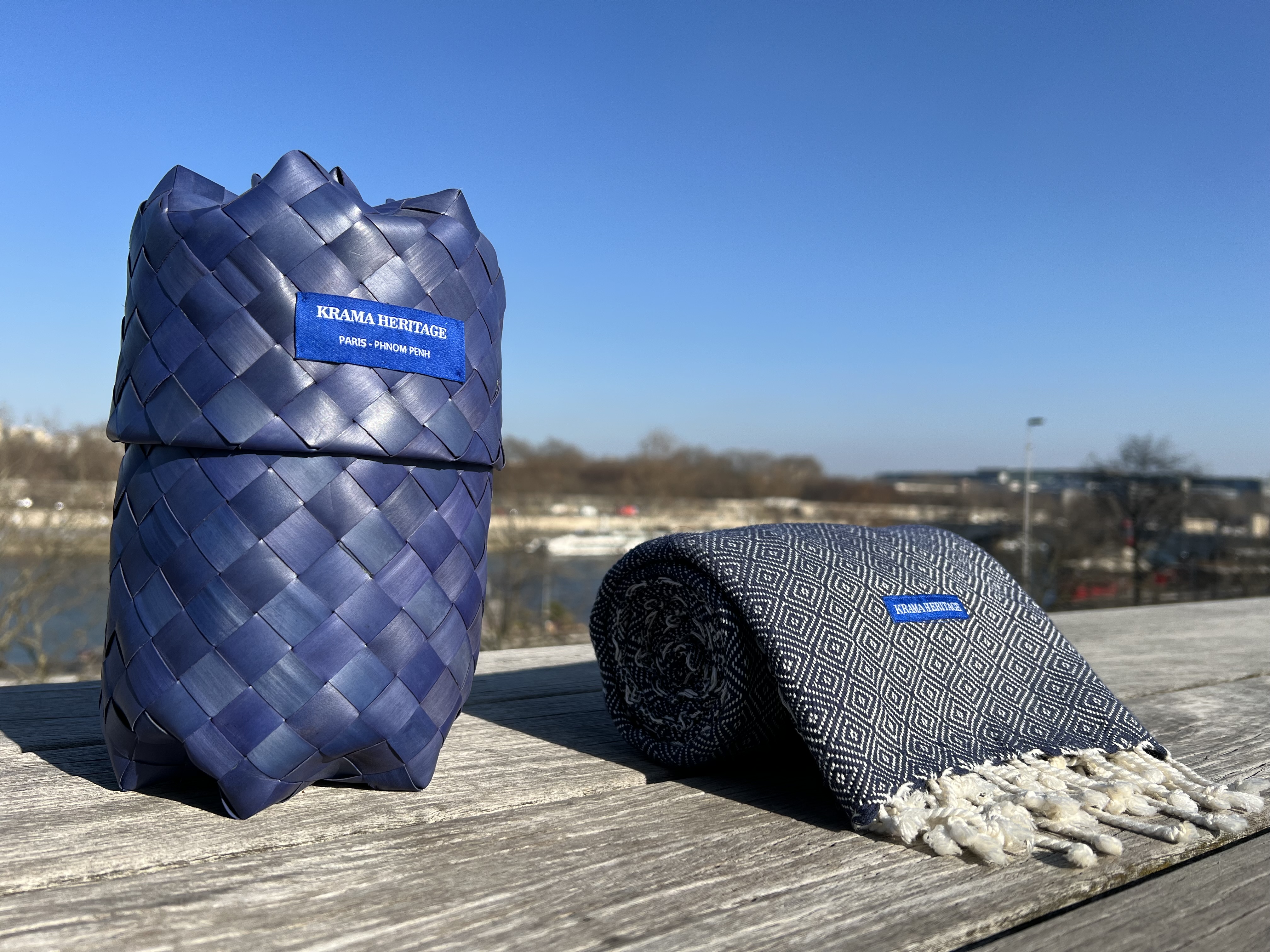 Le Grand Krama Chaud Epais Bleu Marine 6