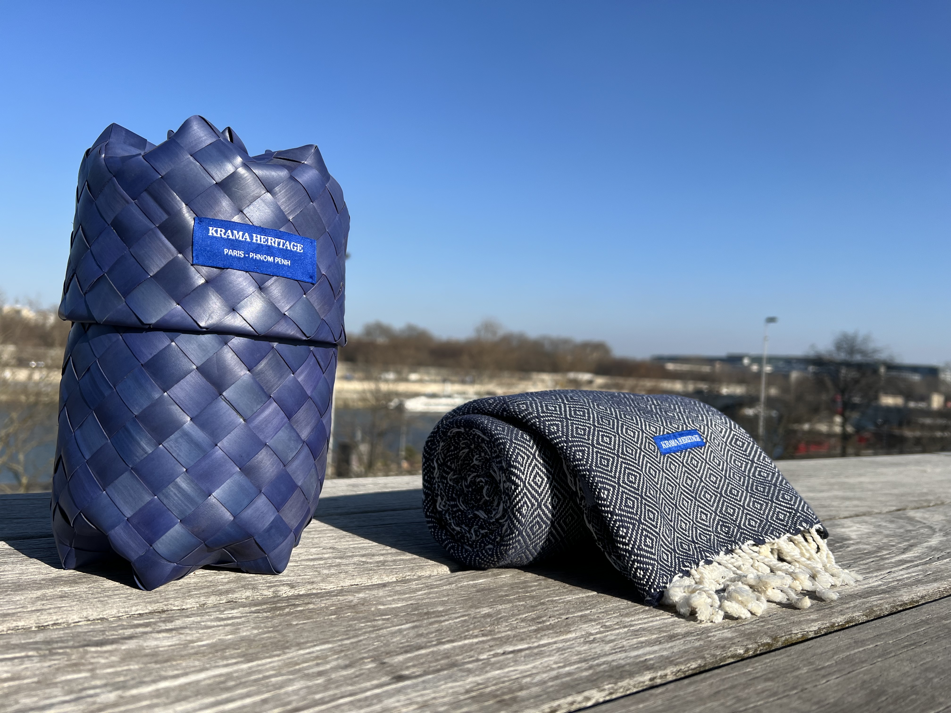 Le Grand Krama Chaud Epais Bleu Marine 7