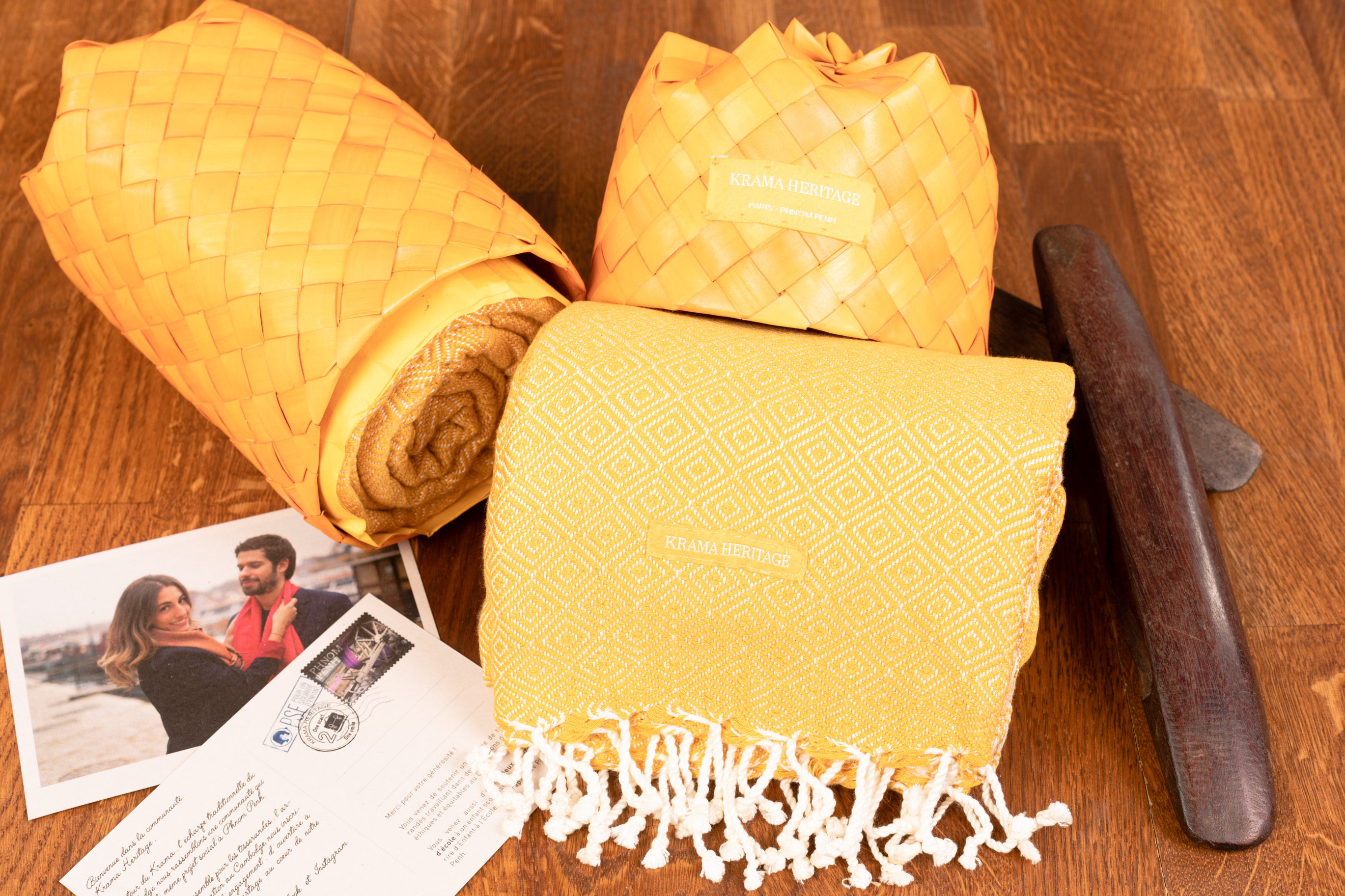 Le Grand Krama Chaud Epais Or 2