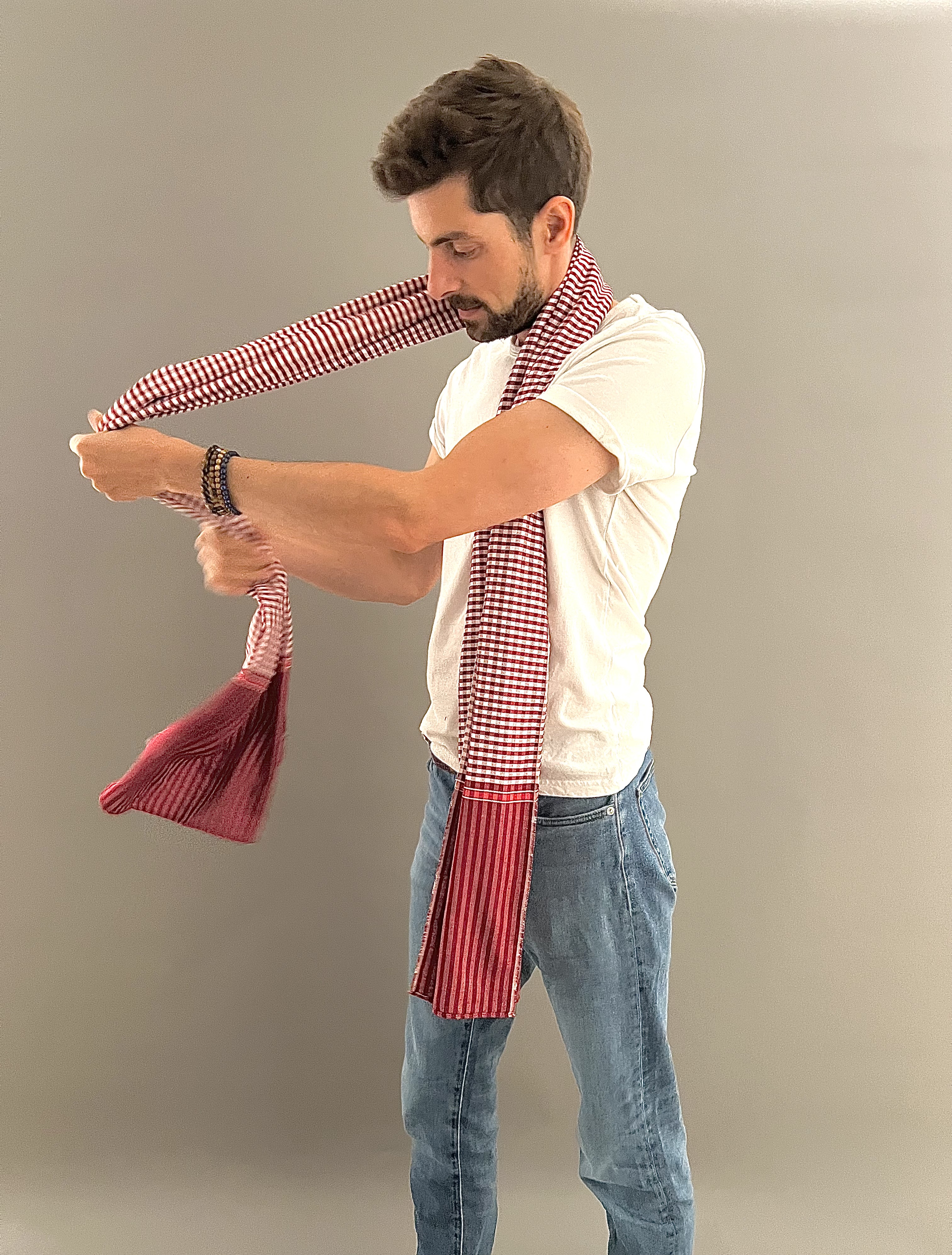 Le Grand Krama Origine Grenat 5