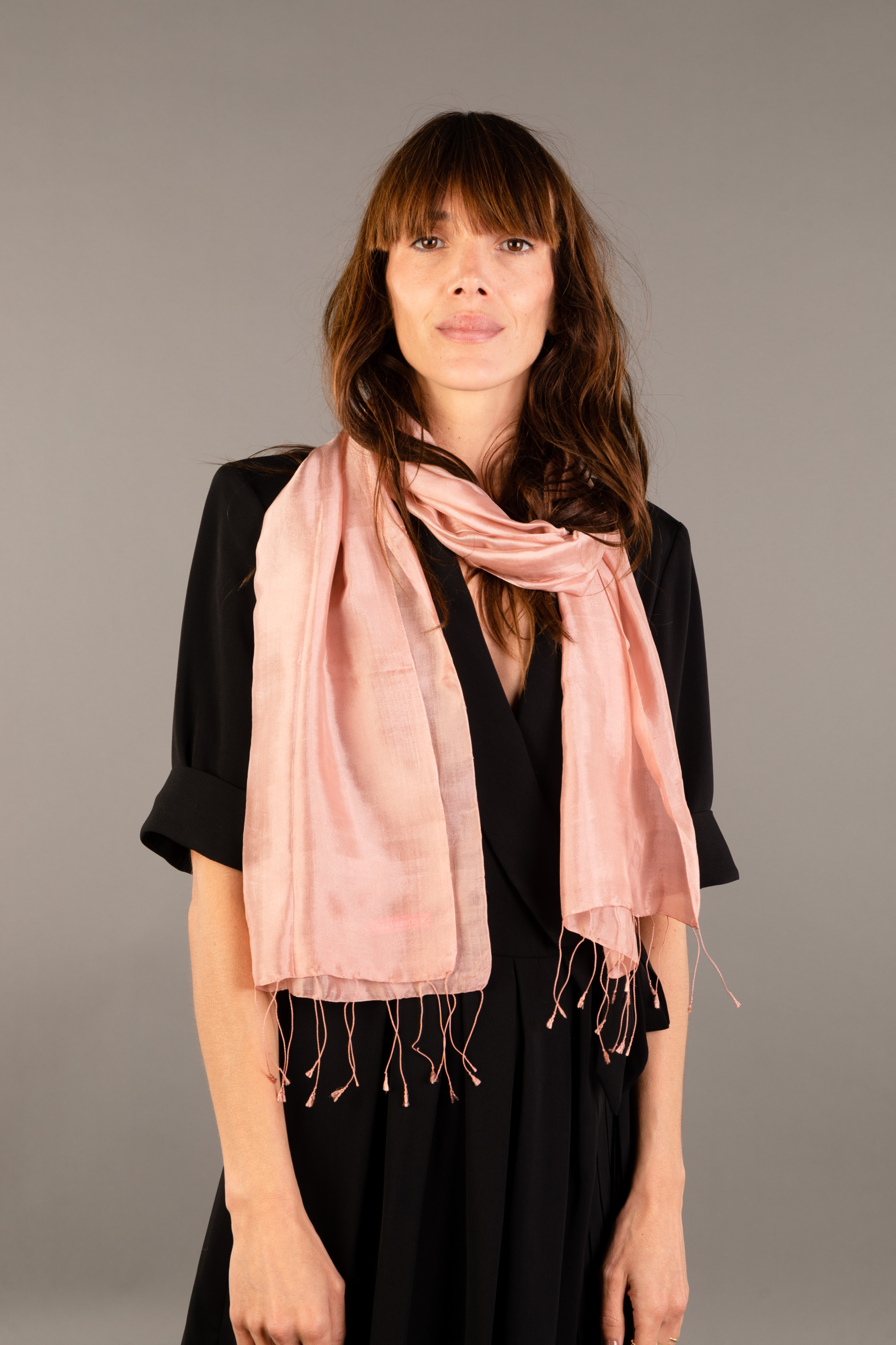 Le Krama Soyeux Rose Saumon 4