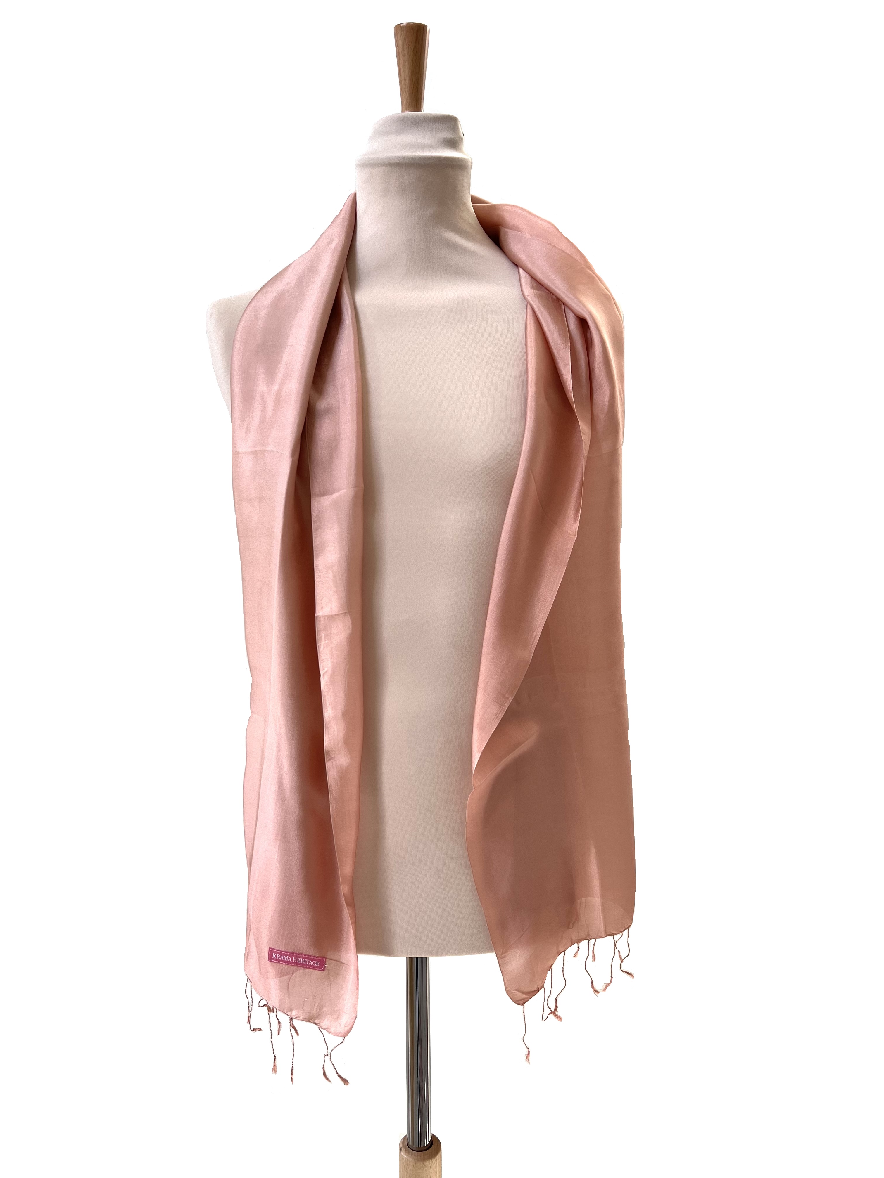 Le Krama Soyeux Rose Saumon 5