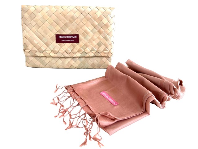 Le Krama Soyeux Rose Saumon 7