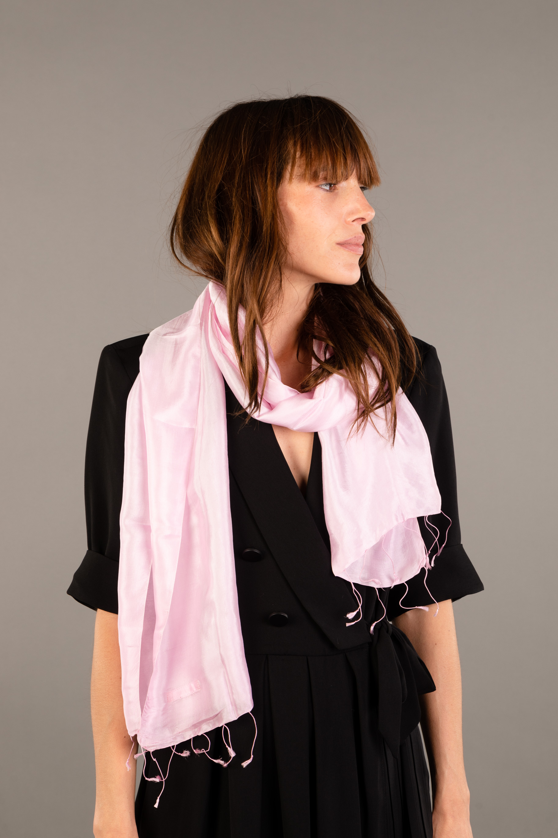 Le Krama Soyeux Rose Clair 2