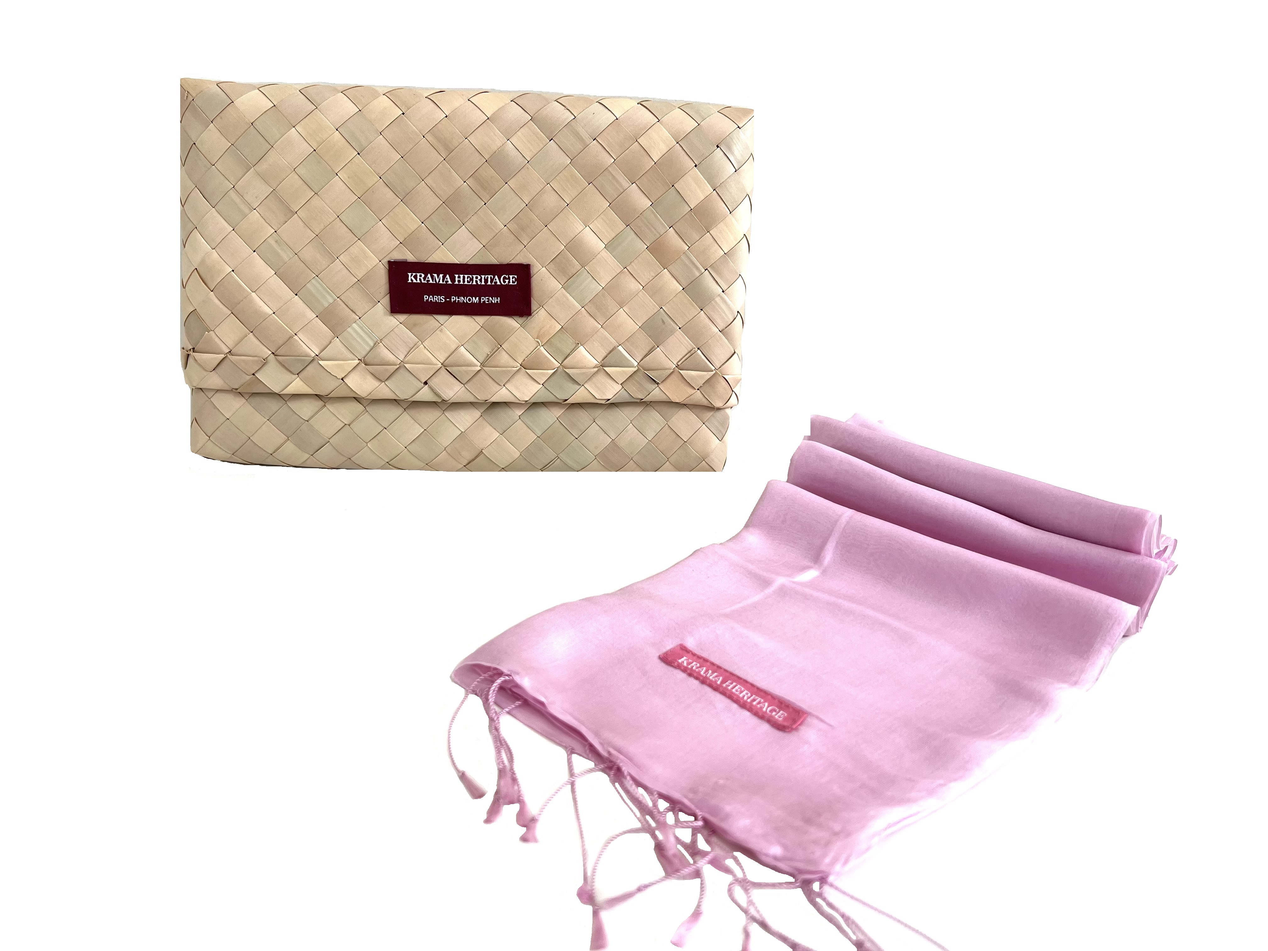 Le Krama Soyeux Rose Clair 7