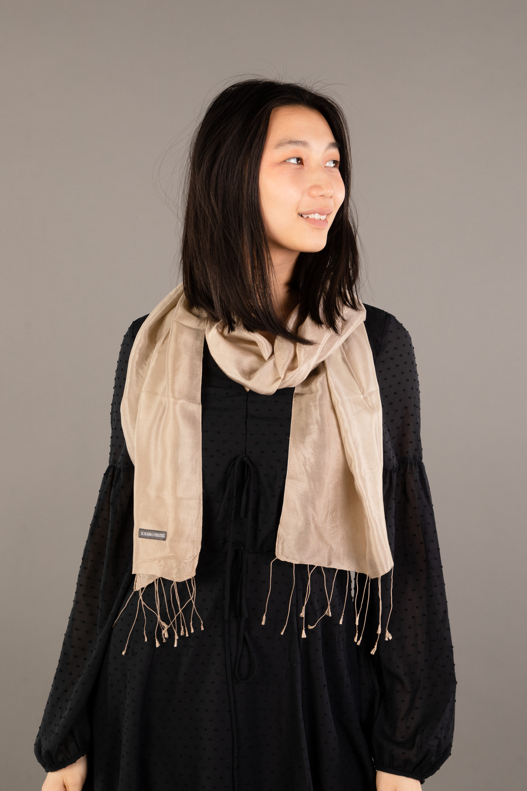 Le Krama Soyeux Sable 4