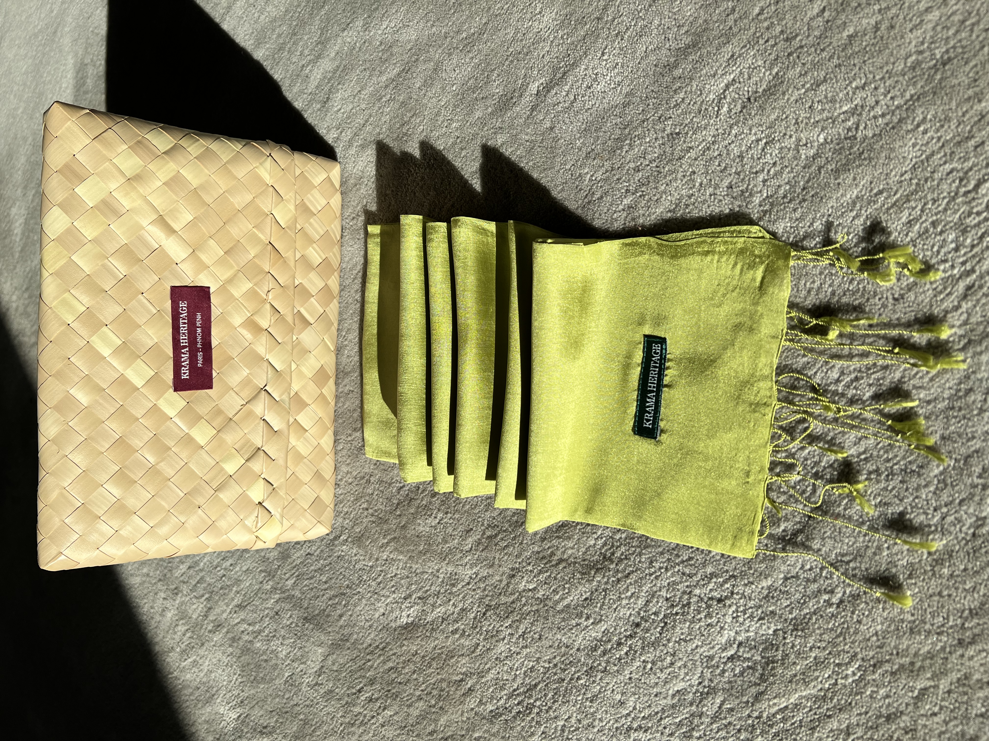 Le Krama Soyeux Vert Chartreuse 6