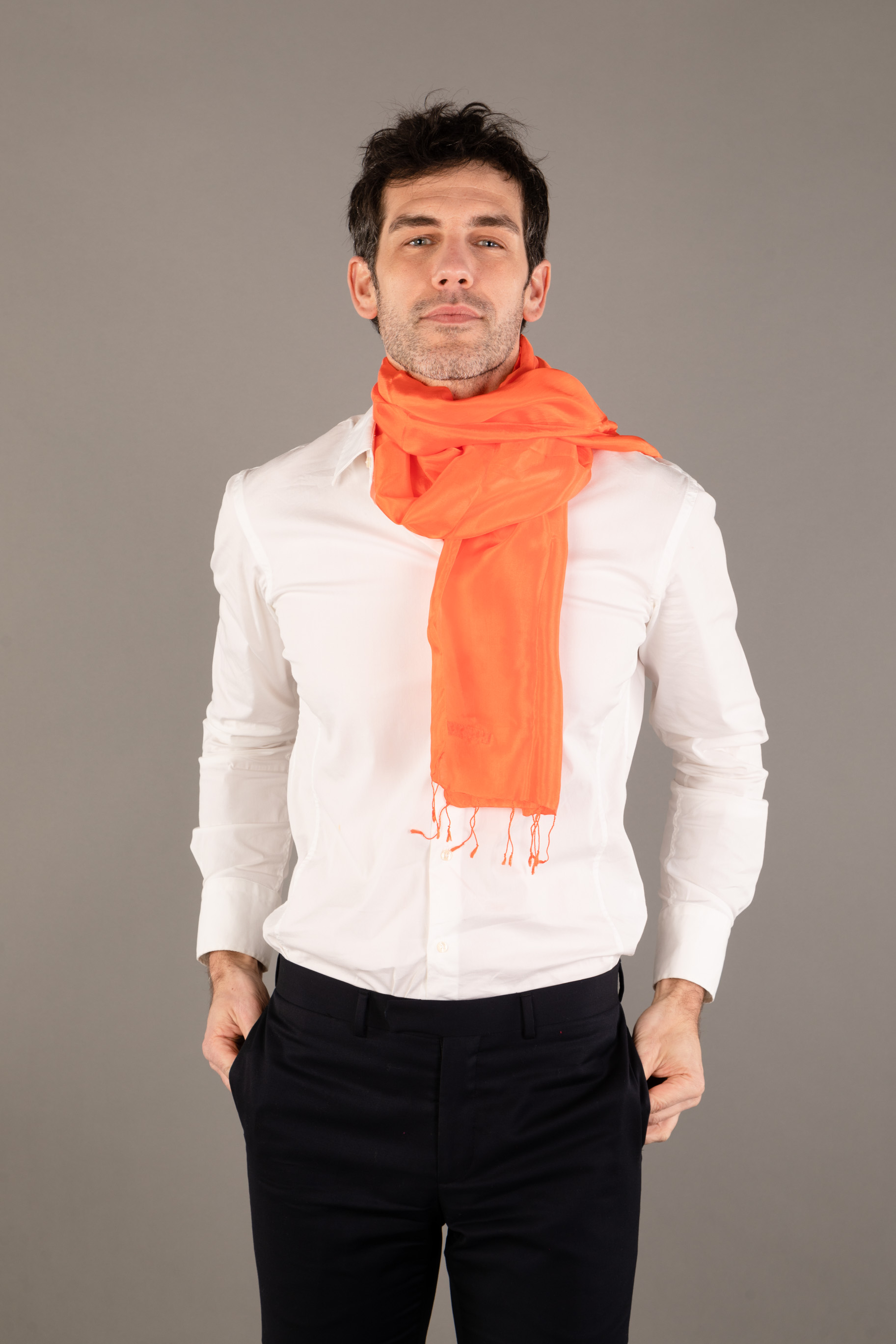 Le Krama Soyeux Orangé 4