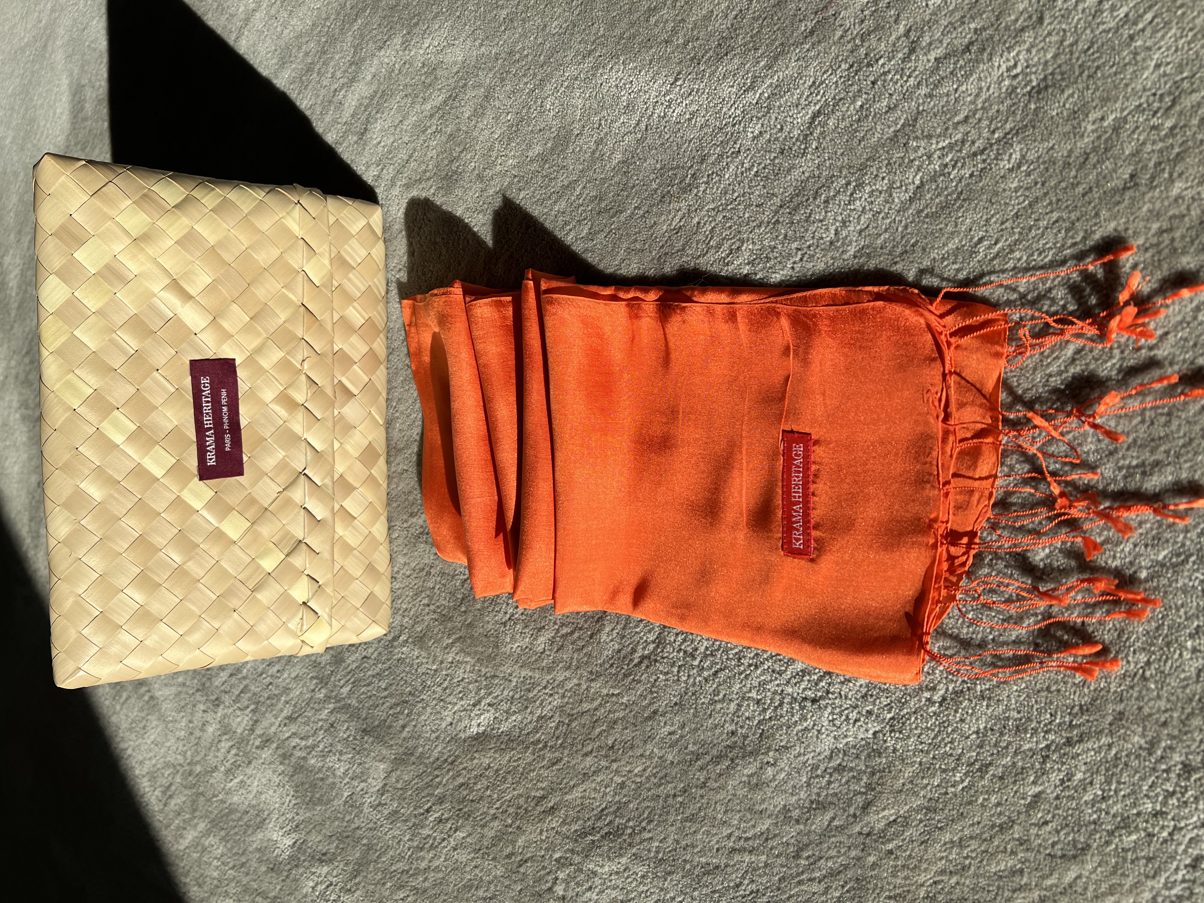 Le Krama Soyeux Orangé 6