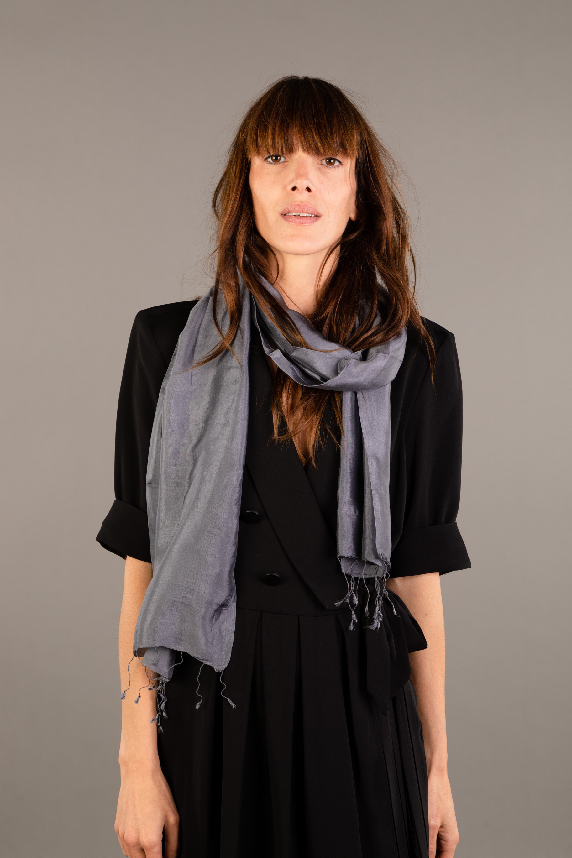 Le Krama Soyeux Noir d'Ivoire 4