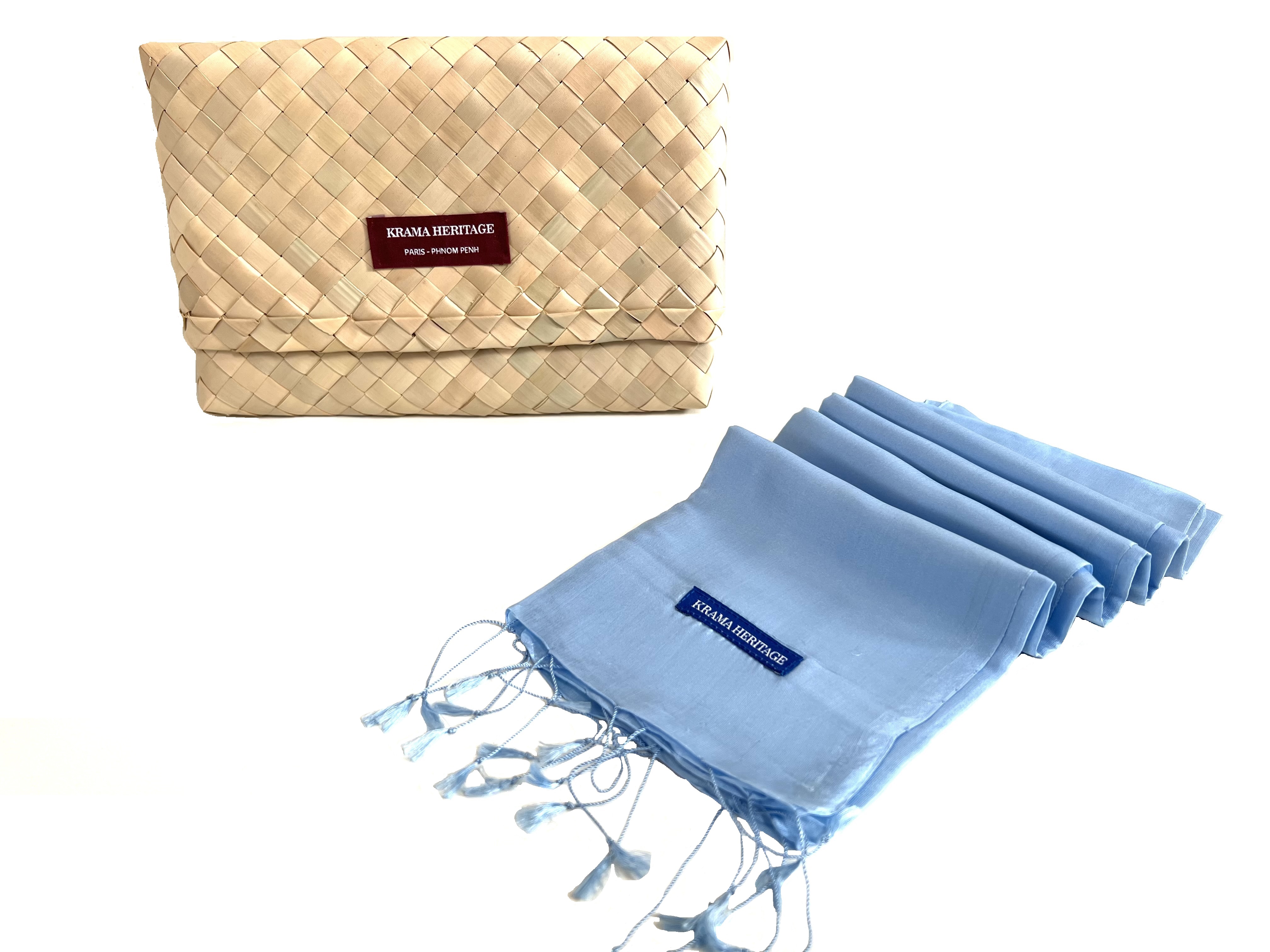 Le Krama Soyeux Bleu Ciel 7