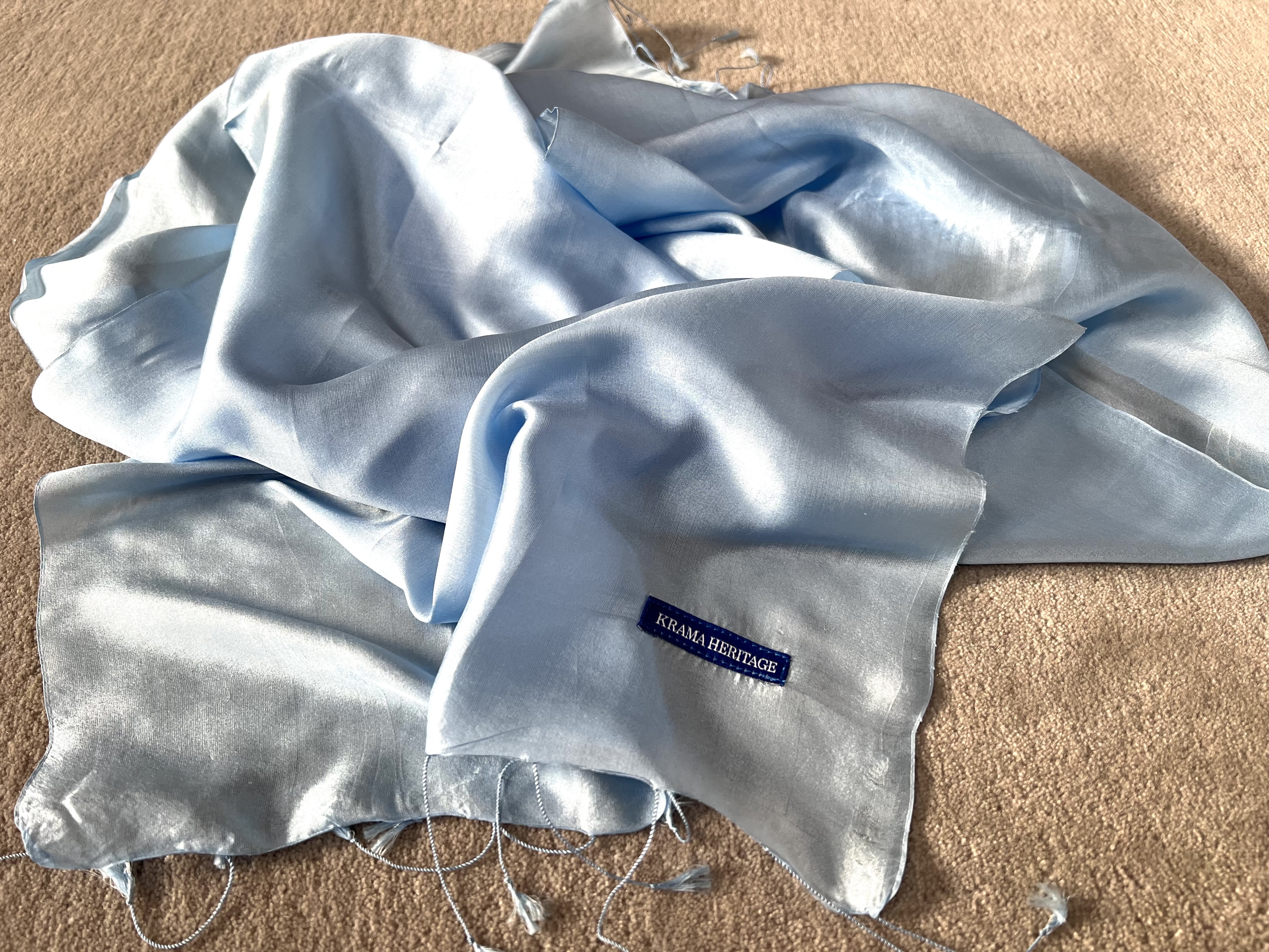 Le Krama Soyeux Bleu Ciel 8