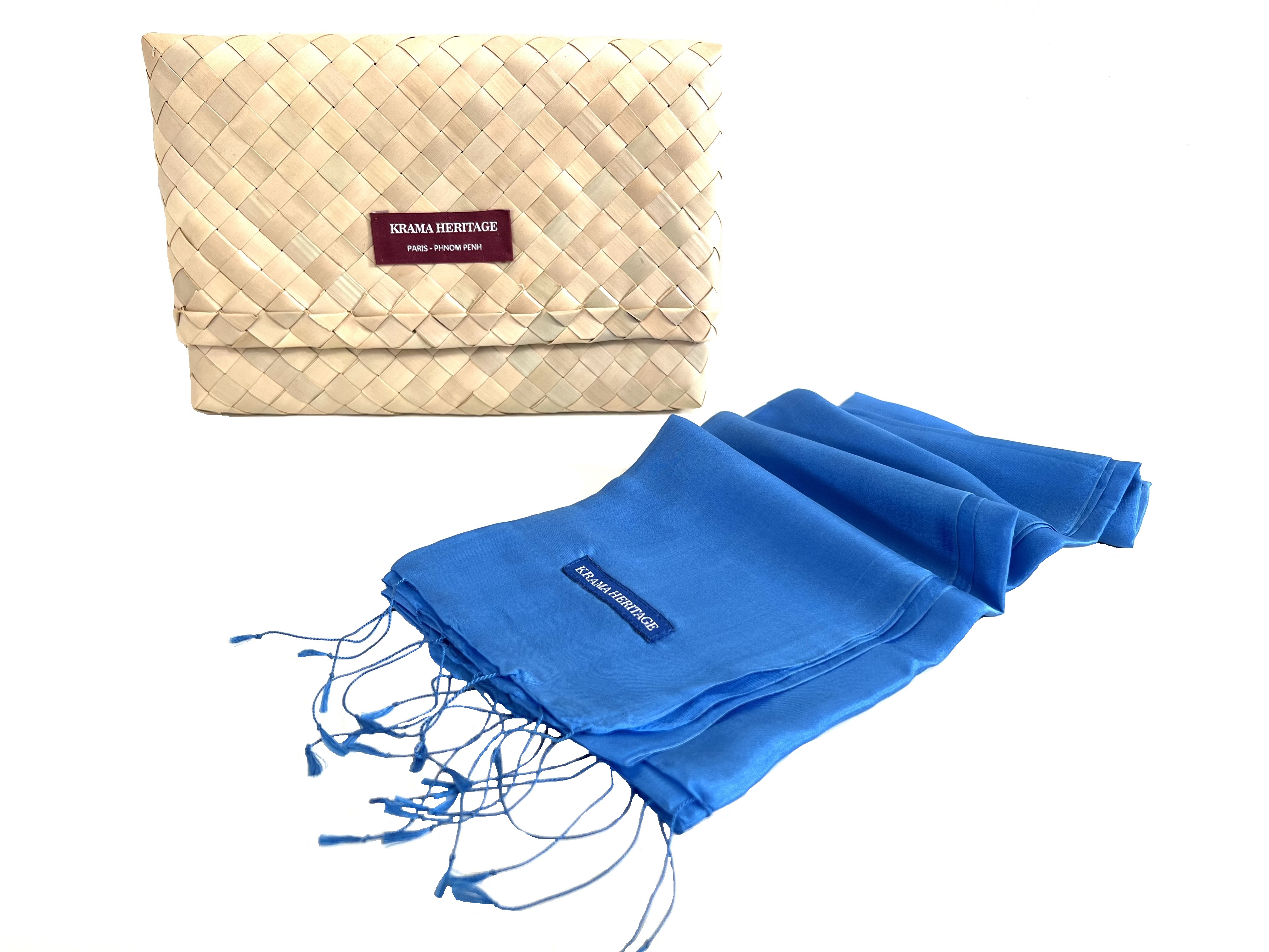 Le Krama Soyeux Bleu Roi 7