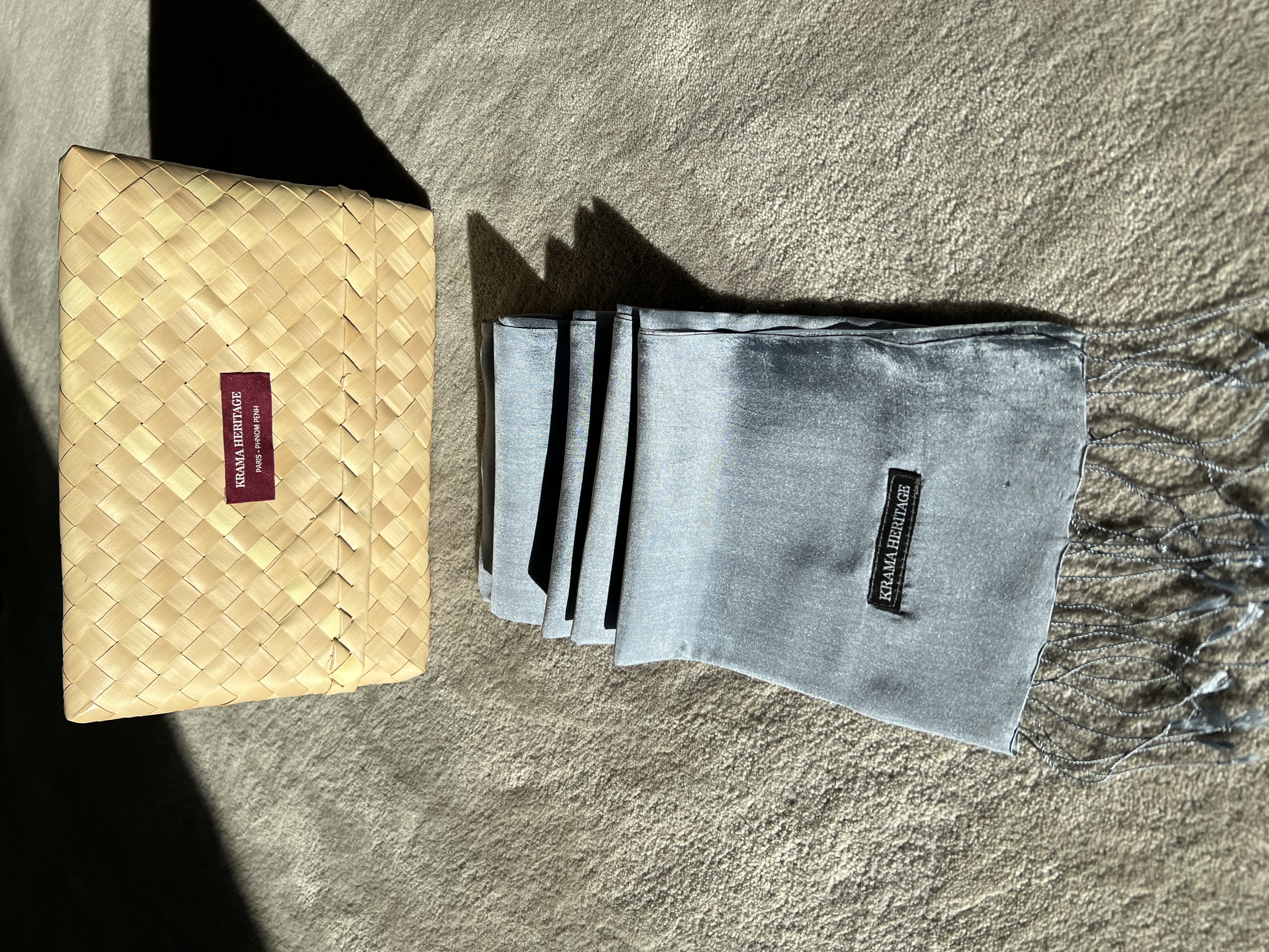 Le Krama Soyeux Gris Acier 6