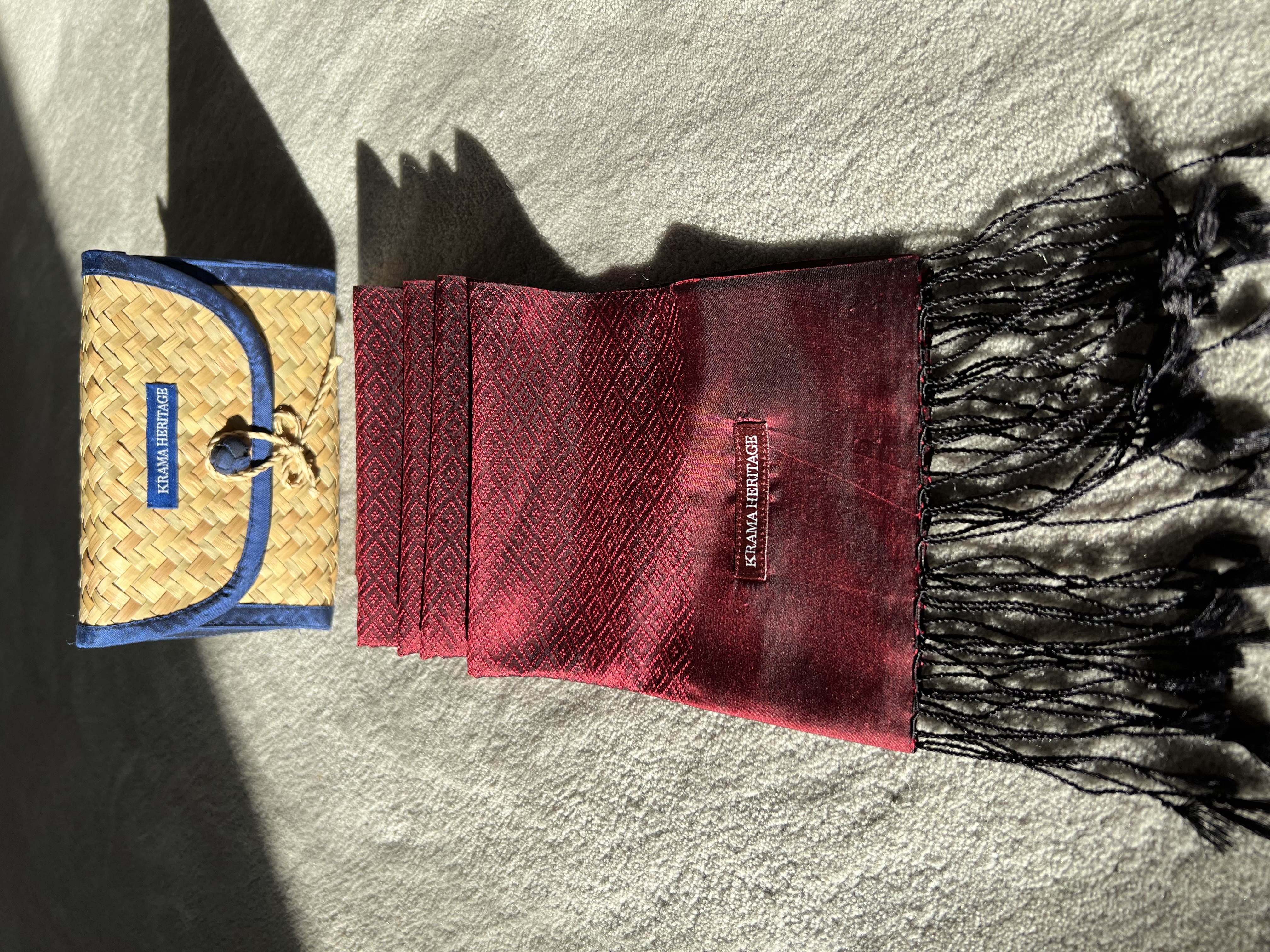 Le Krama en Soie Diamond Luxueux Pourpre 6