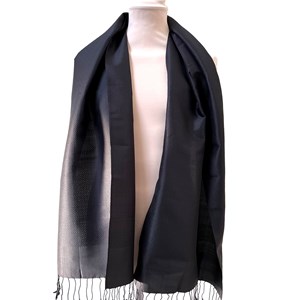 Le Krama en Soie Diamond Luxueux Agate Noire