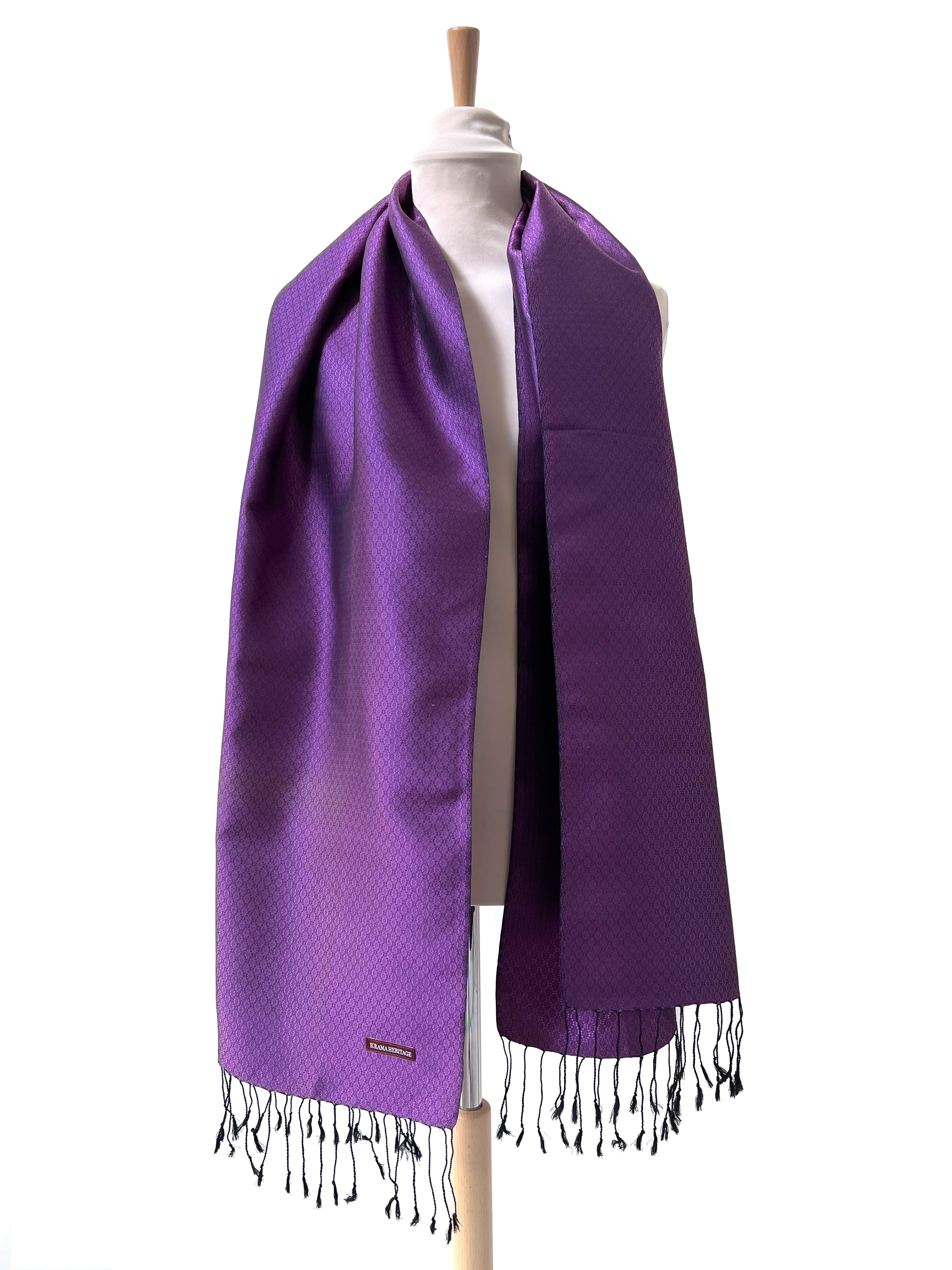 Le Krama en Soie Jasmin Luxueux Améthyste 5