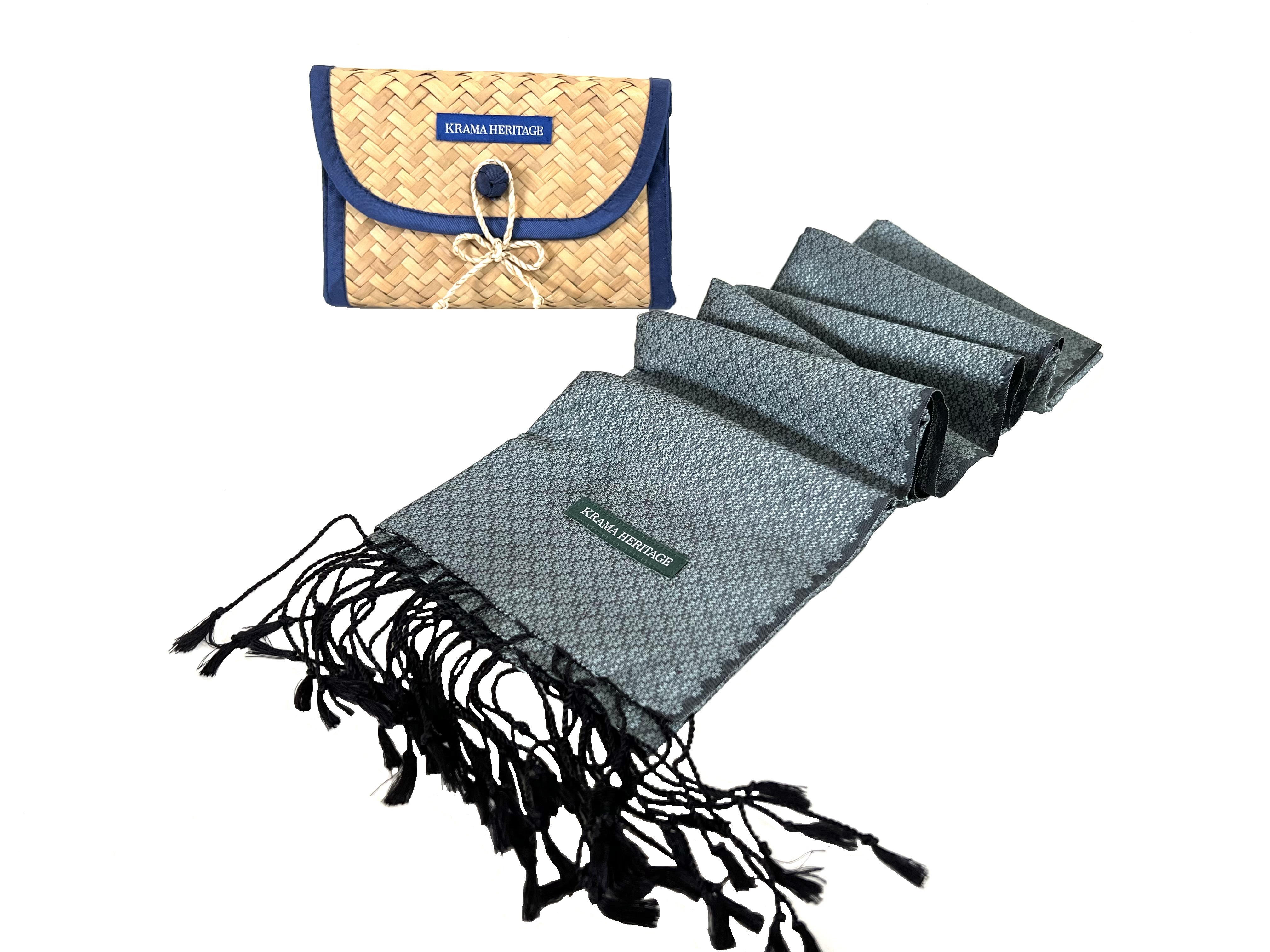 Le Krama en Soie Jasmin Luxueux Aigue-Marine 6