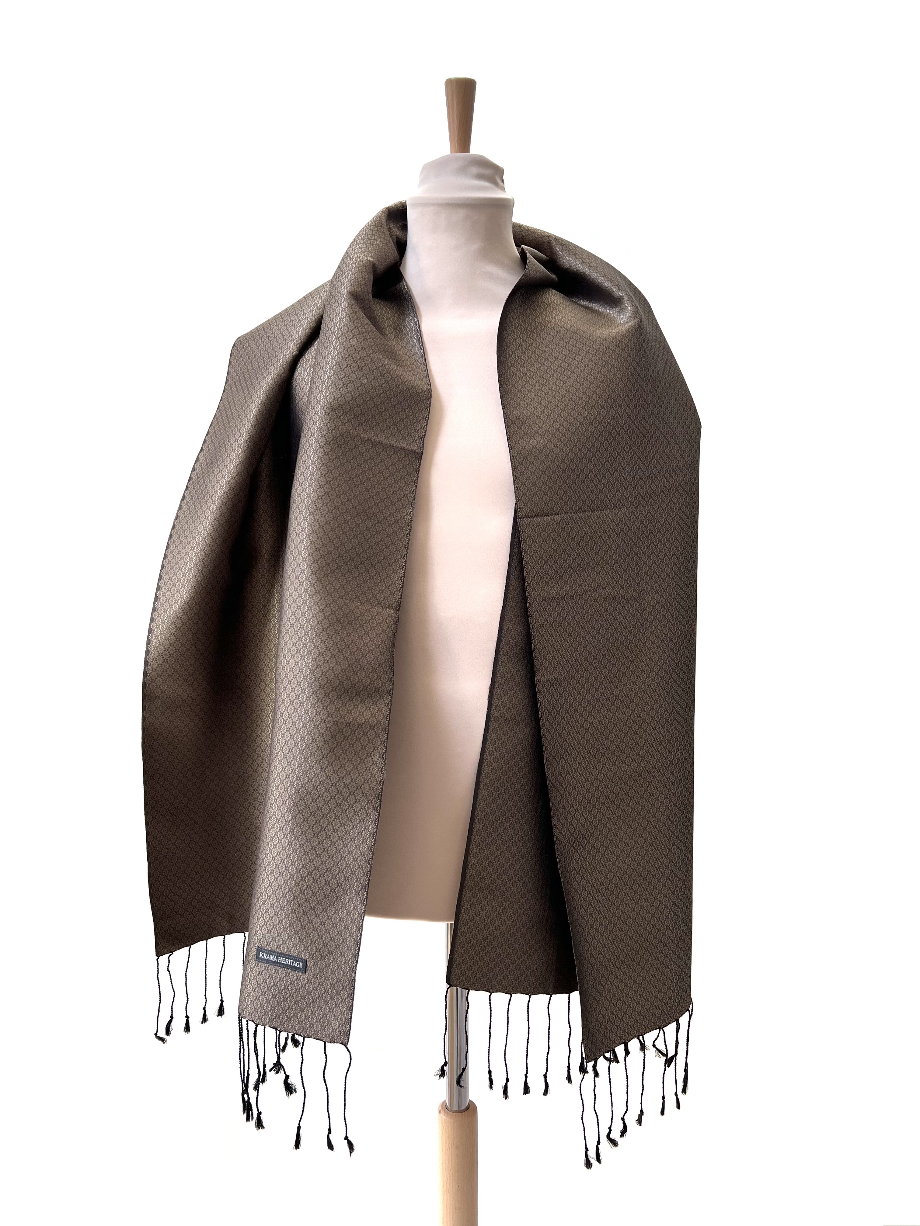 Le Krama en Soie Jasmin Luxueux Topaze 5