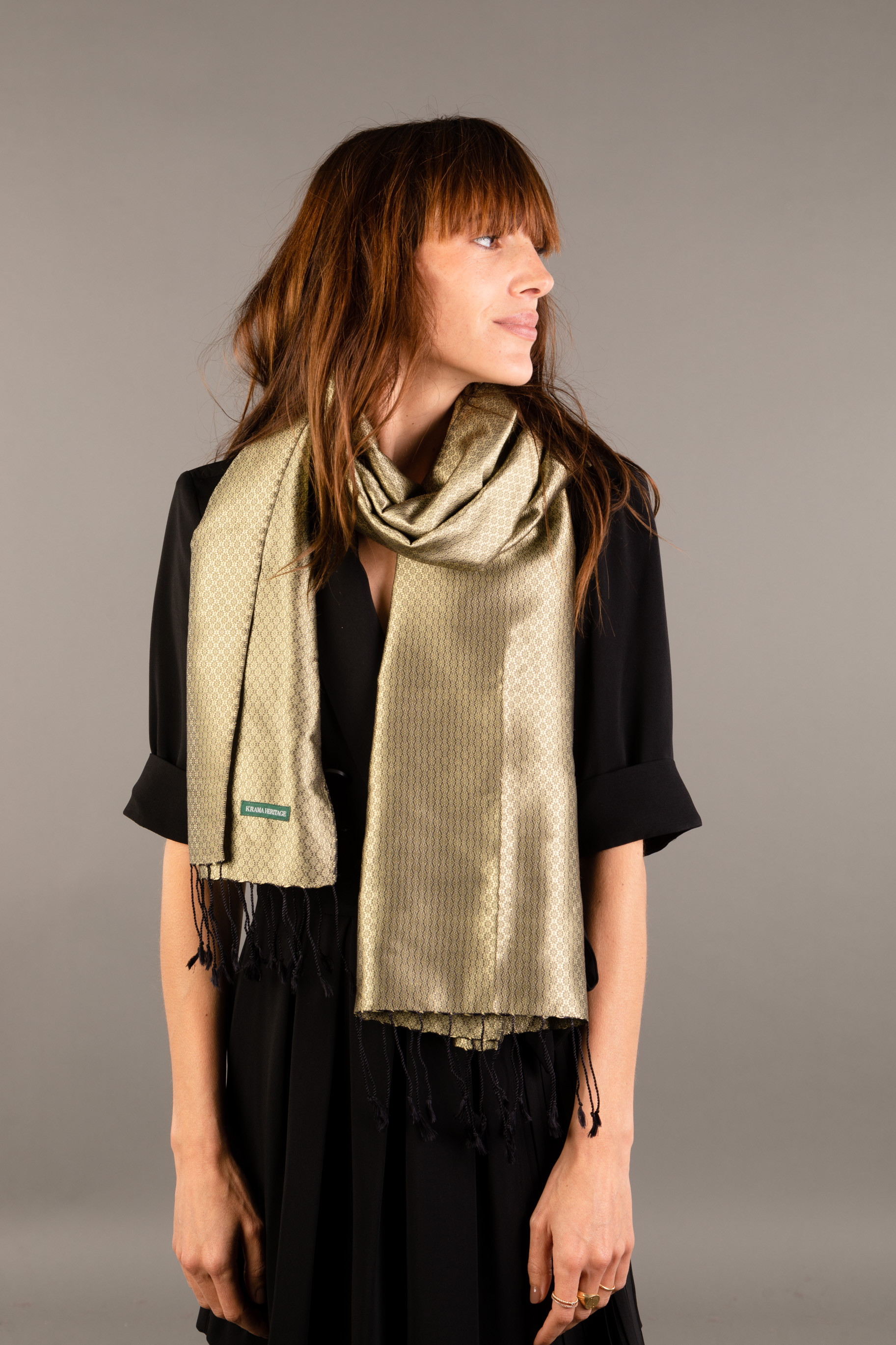 Le Krama en Soie Jasmin Luxueux Emeraude 3