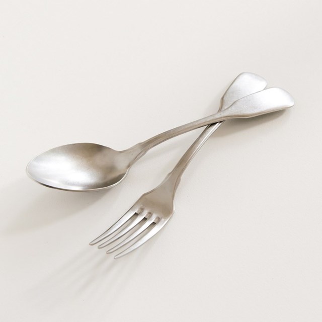 Cuillère de service Argentry inox patiné, fabriquée en Italie
