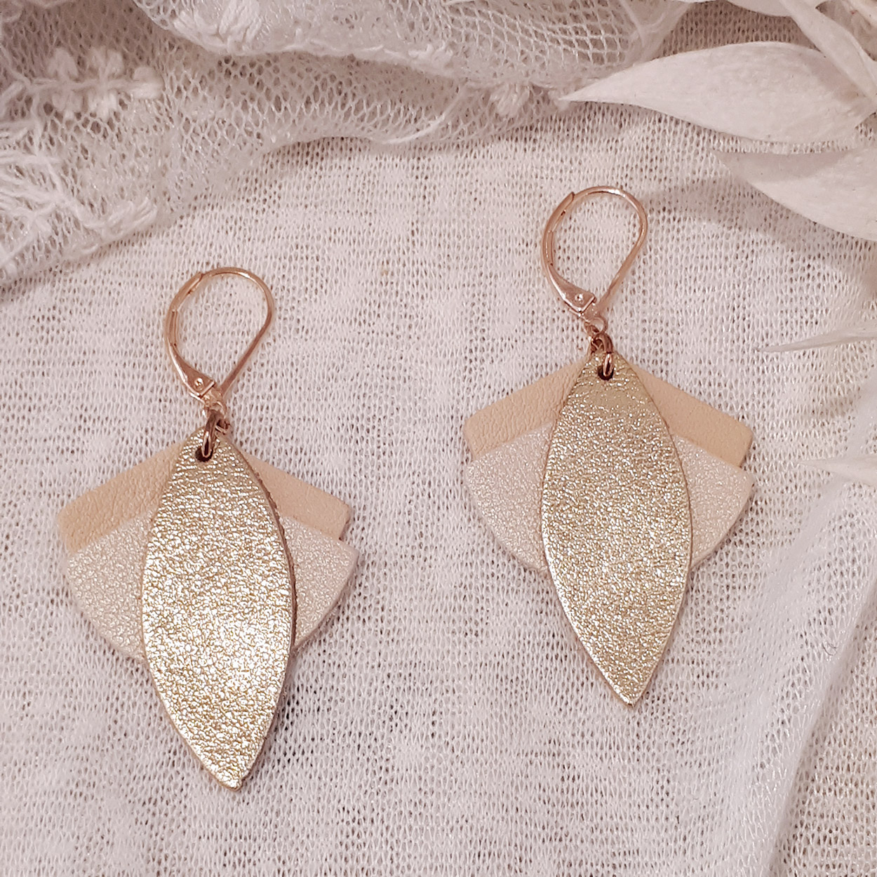 Boucles d'oreilles LOTUS Ivoire 4