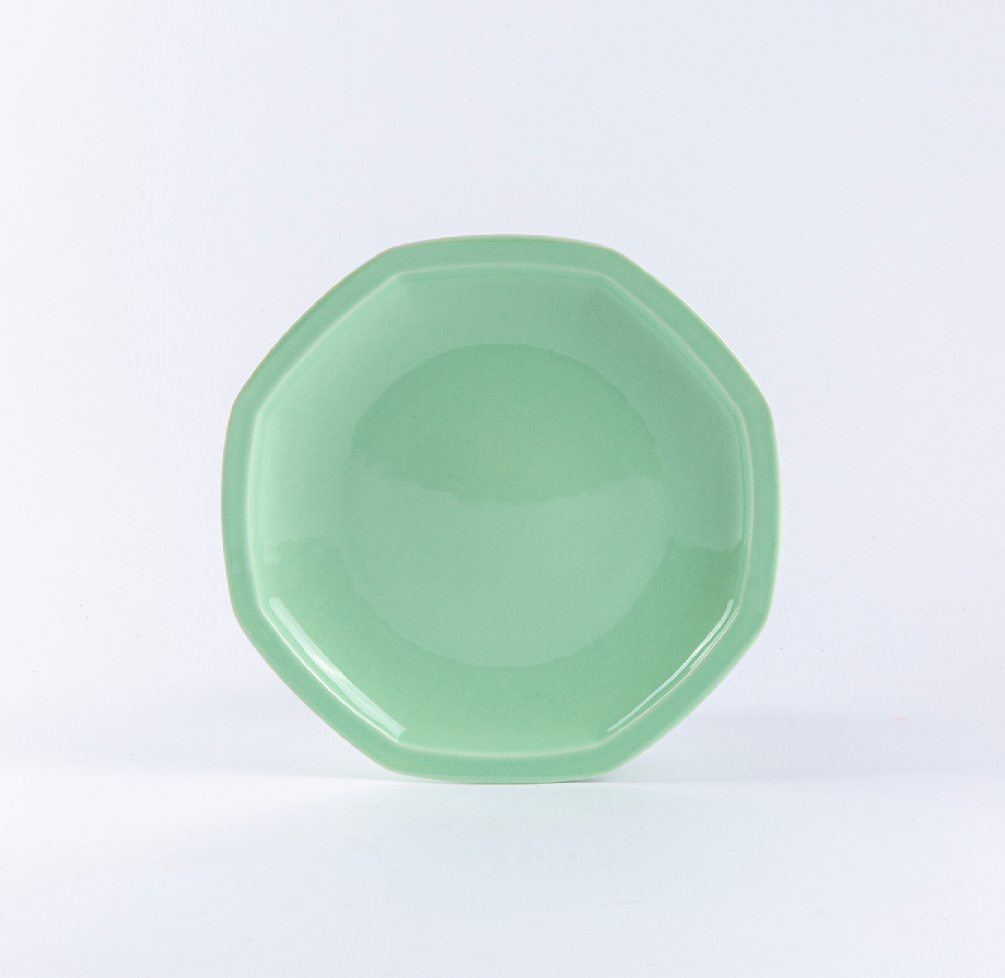 Assiette plate octogonale en porcelaine - Verte 3