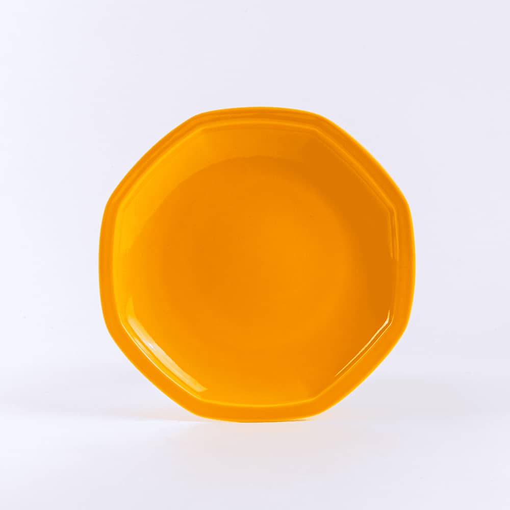 assiette plate octogonale en porcelaine jaune