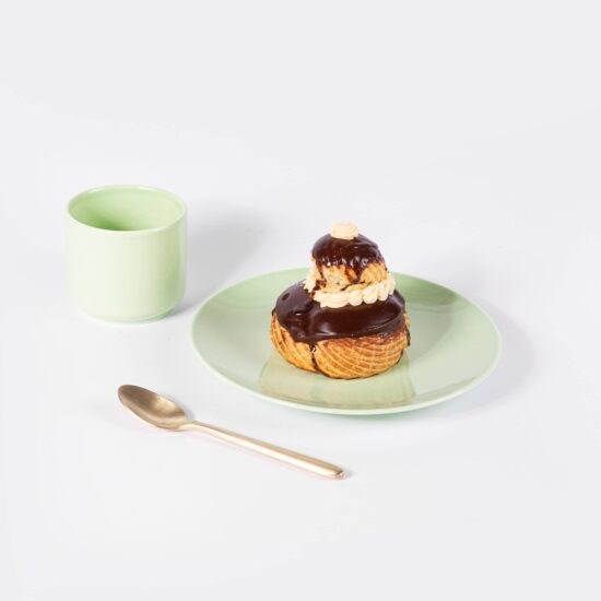 assiette à dessert ronde en porcelaine verte