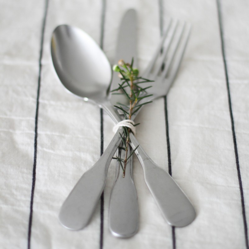 Fourchette Argentry inox patiné, fabriquée en Italie