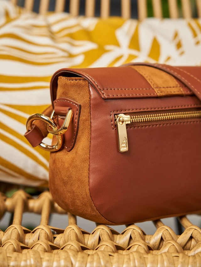 sac Mira camel 100% recyclé, végétale et naturel de dos