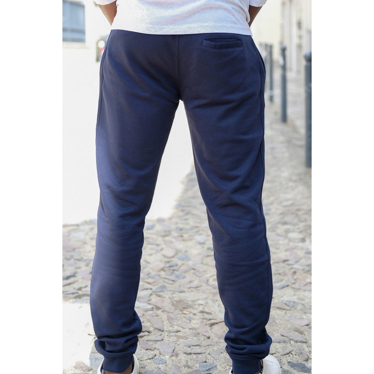 Le jogging moelleux mixte bleu nuit en coton bio 6