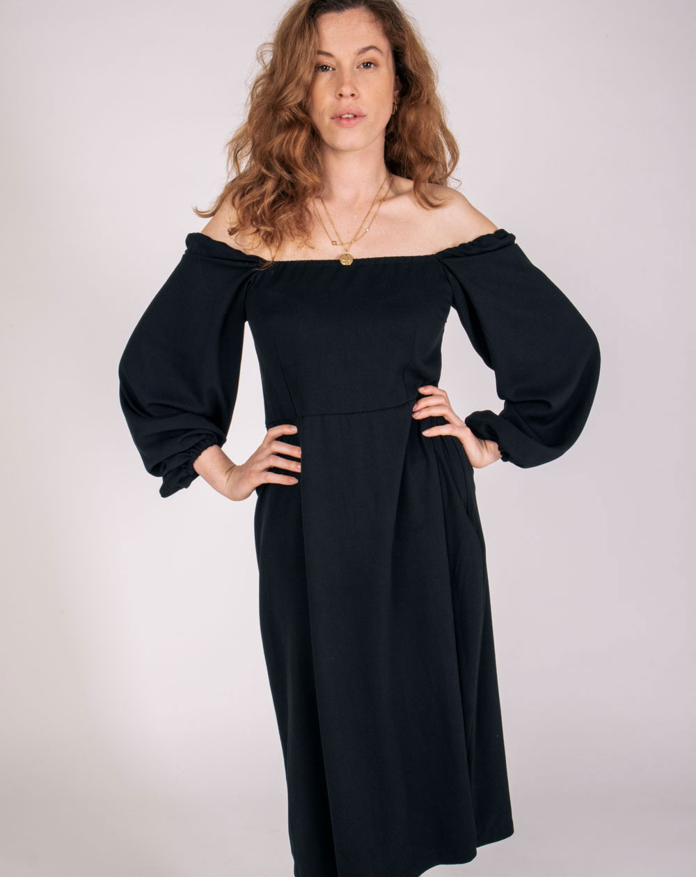 Robe Zéfi Manches Longues Ecovero Uni Noir - close up