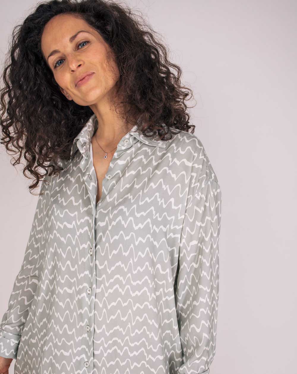 Robe Chemise Oversize Zazum Imprimé Vagues - close up