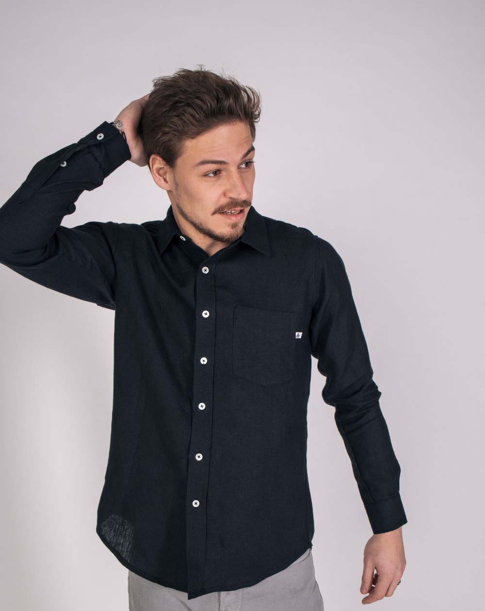 Chemise en Lin Zeus Noir