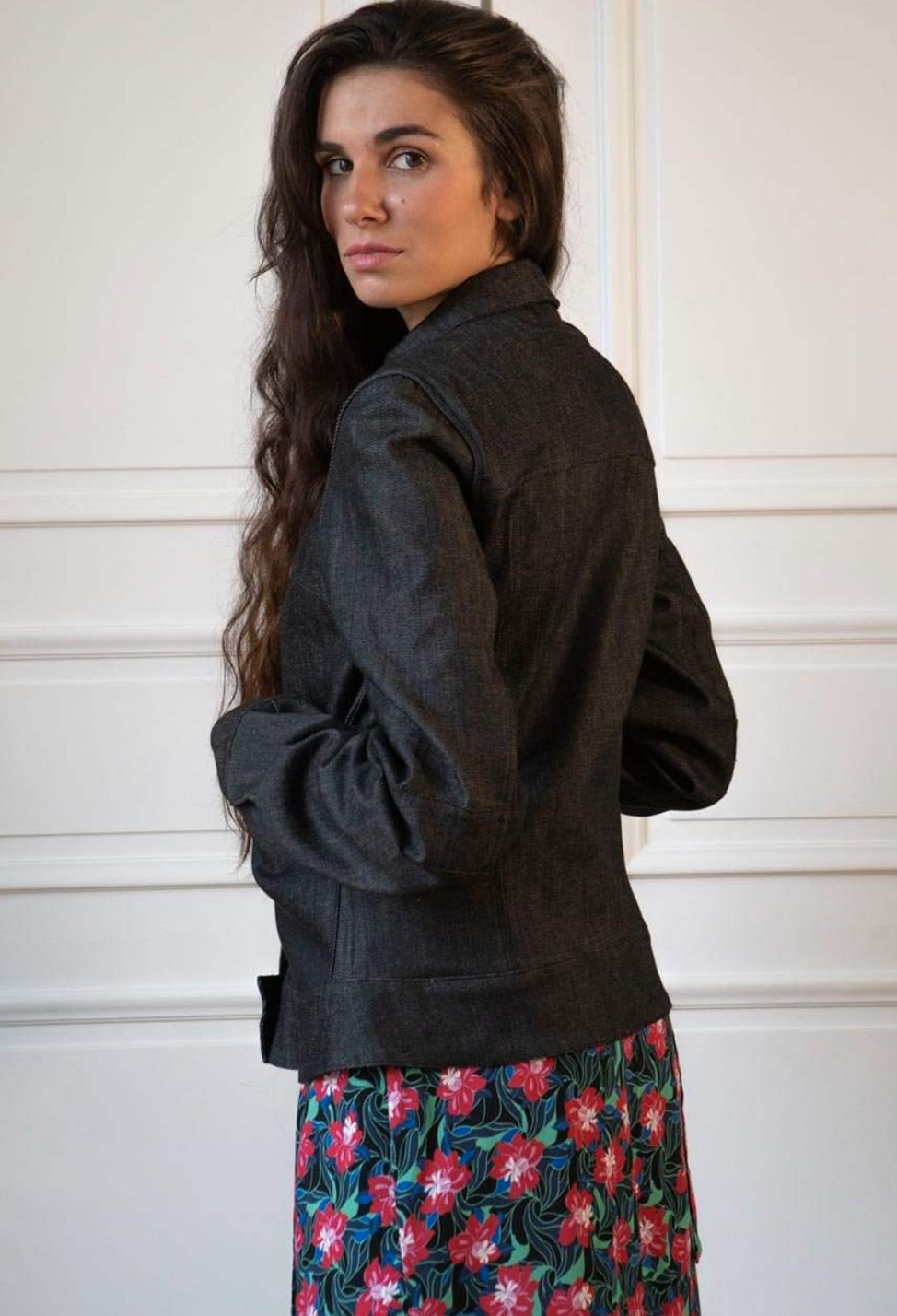VESTE EN JEAN ZEANE - Coton upcyclé noir de dos