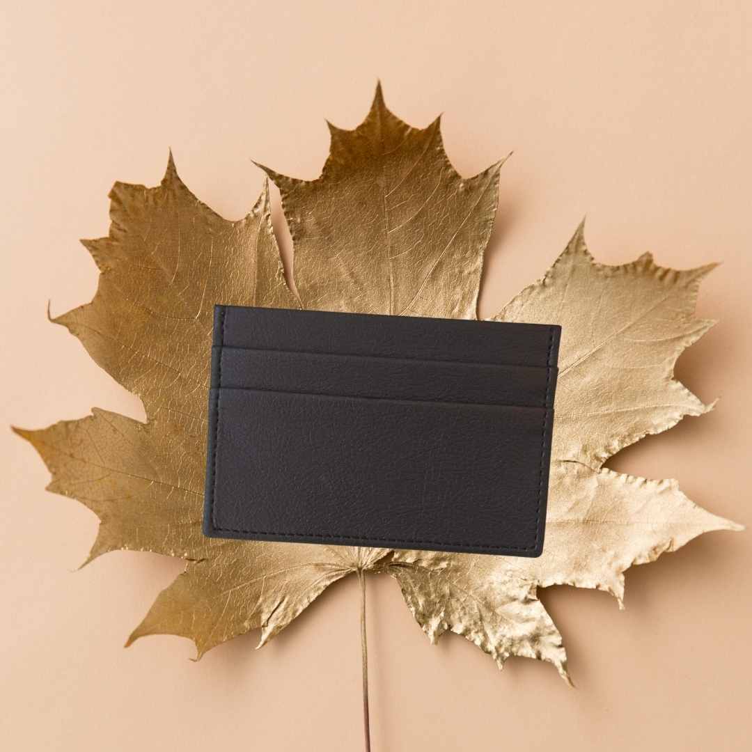 Porte-cartes plat en cuir de pomme noir - Idée cadeau 9