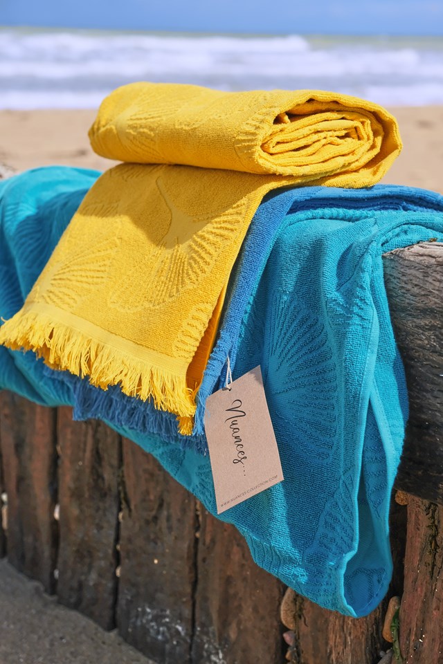 Fouta de Plage "Miel" en Coton 100 % Biologique. Motif “Fleur de Gingko” 2