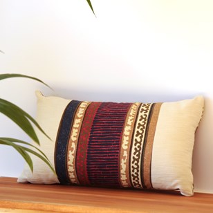 Coussin confectionné avec d'anciens rideaux - “Balade” (30x50cm)  