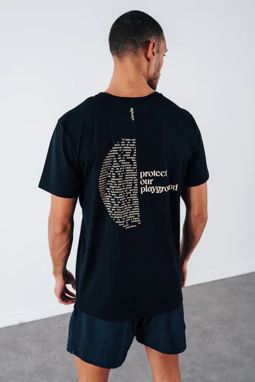 t-shirt noir en lyocell manifesto circle