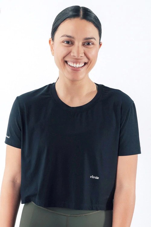 Crop-top sport noir en lyocell - Révélation  3