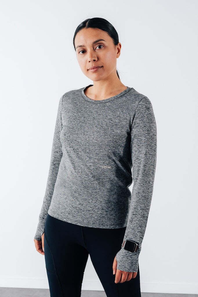 Haut à manches longues gris en polyester recyclé - Motivation 3