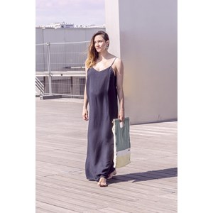 Robe esprit lingerie de grossesse et d'allaitement