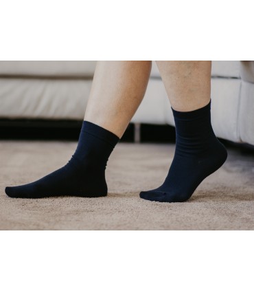 Chaussettes unisexe bleues marine coton bio 4