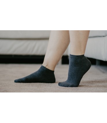 Socquettes unisexe grises en coton bio 5