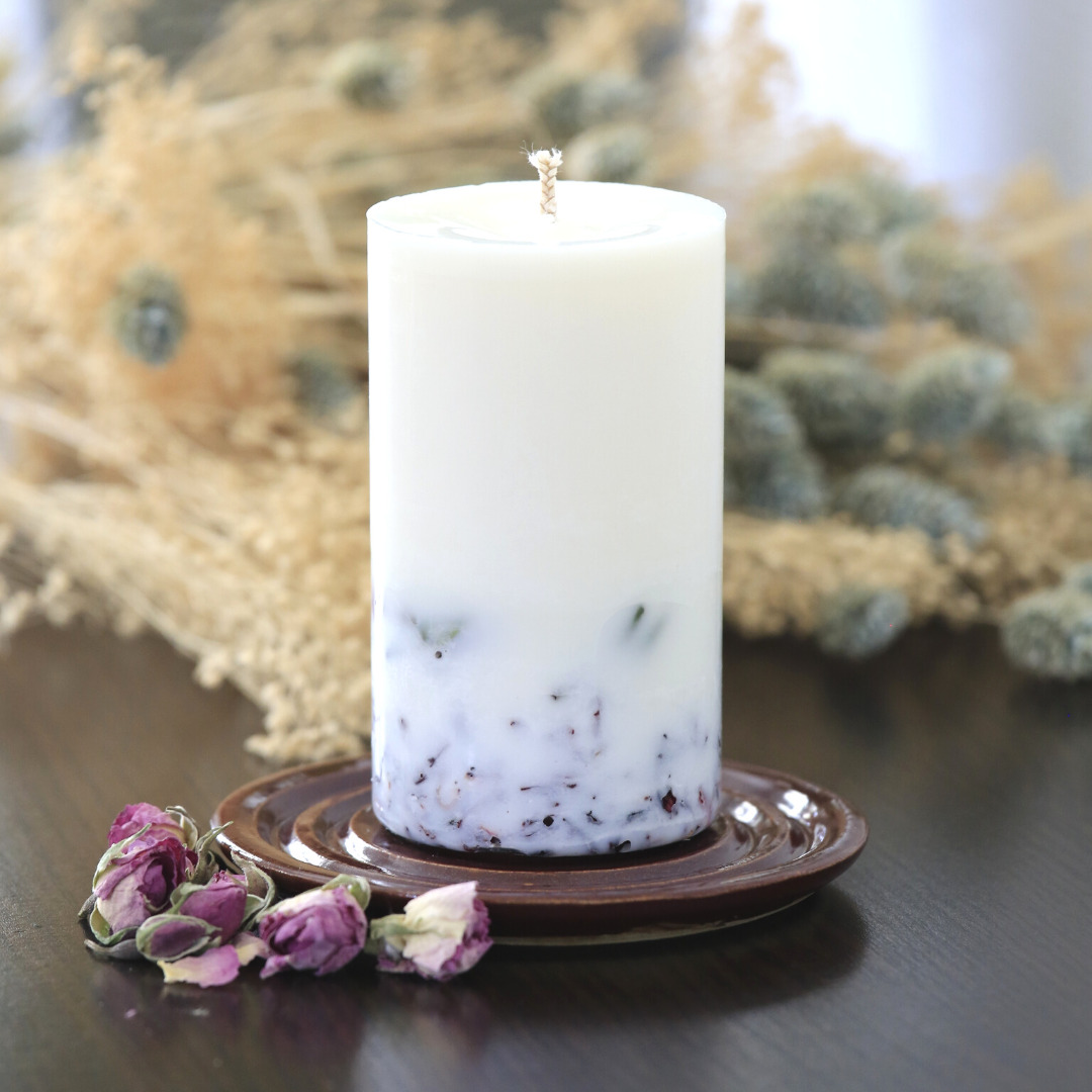 Bougie cylindrique "Boutons de Rose" 2