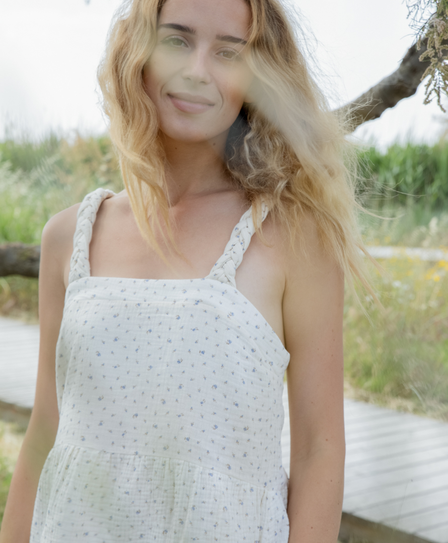 Robe écrue petites fleurs double gaze de coton biologique GOTS made in france