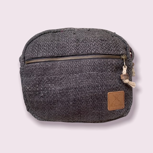 sac à main en chanvre et matières upcyclées
