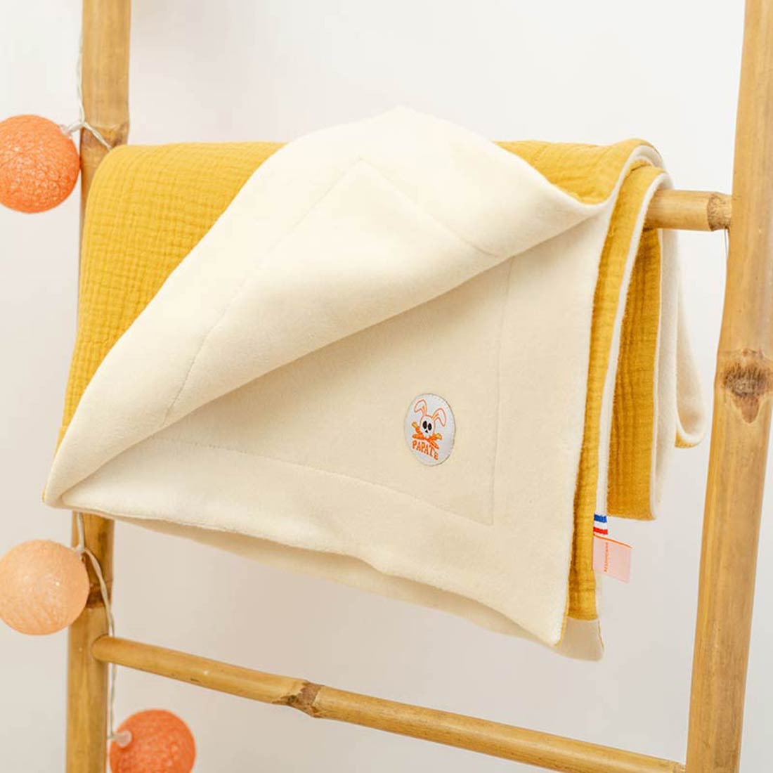 Couverture en Coton Bio Rex Honey et Blanc 7